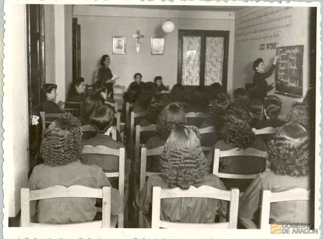 La Sección Femenina