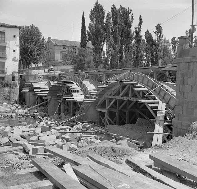 El tiempo de la reconstrucción de las “Regiones Devastadas” en la Guerra Civil